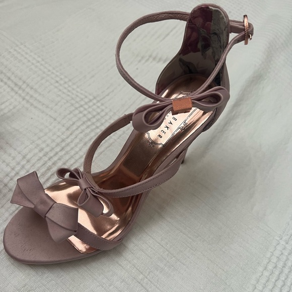 Never Worn Ted Baker Heels - Picture 2 of 4